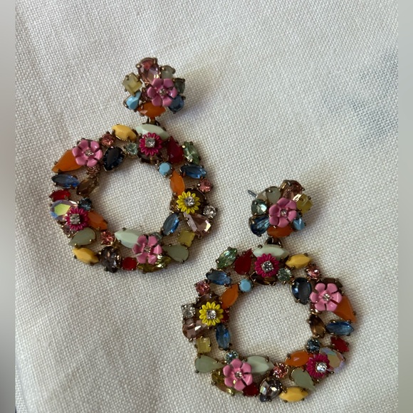 JCrew Statement Wreath Earrings - Picture 2 of 3